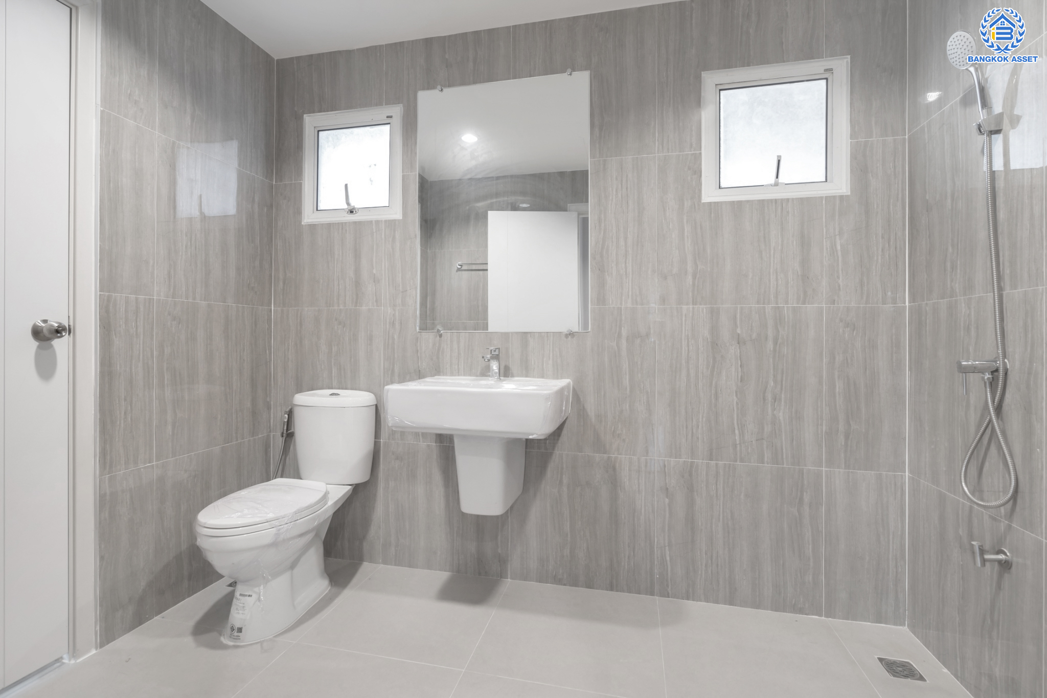 บ้านมือสองตกแต่งใหม่ โครงการ เดอะแพลนท์ ราชพฤกษ์-พระราม5 #หลังมุม! เนื้อที่ 51.2 ตร.ว. ฟังก์ชัน 3 ห้องนอน 2 ห้องน้ำ จอดรถได้ 2 คัน บนทำเลศักยภาพ เดินทางสะดวก ใกล้วงเวียนพระราม5, The Walk, ทางด่วน ศรีรัช และรถไฟฟ้าสายสีม่วง "สถานีบางรักใหญ่"